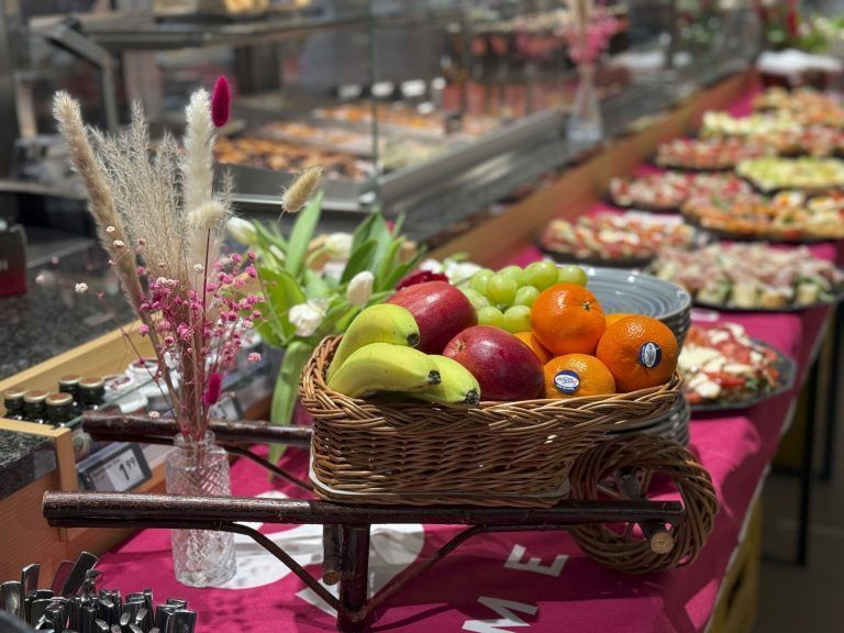 Beim Buffet war Handarbeit anstelle KI gefragt