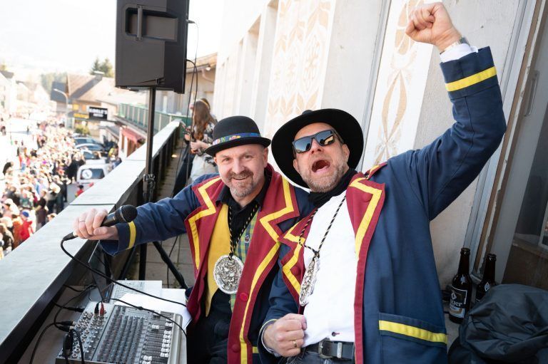 Feature Faschingsumzug Egg