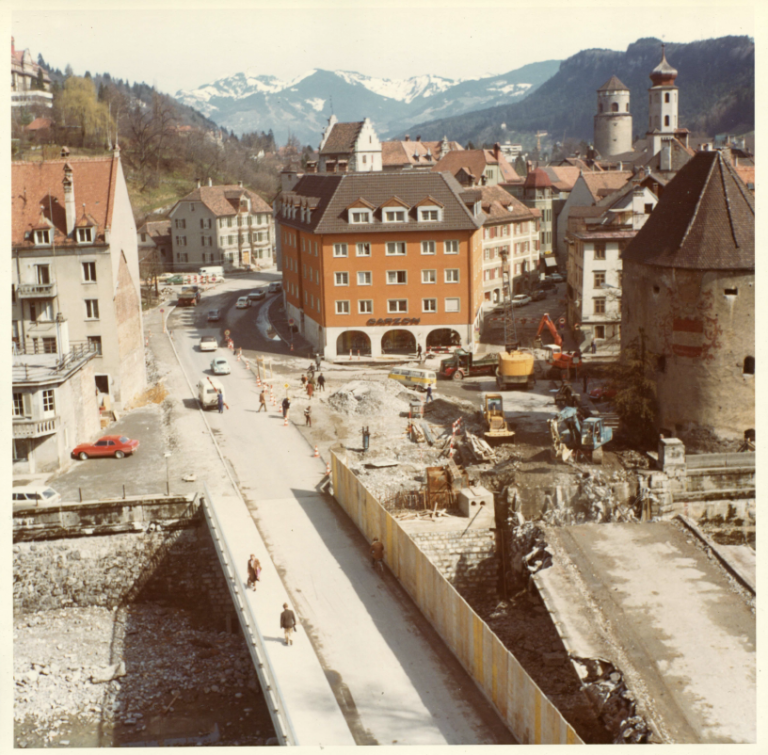 Montfortbrücke neu, Hochwasserschutz Feldkirch