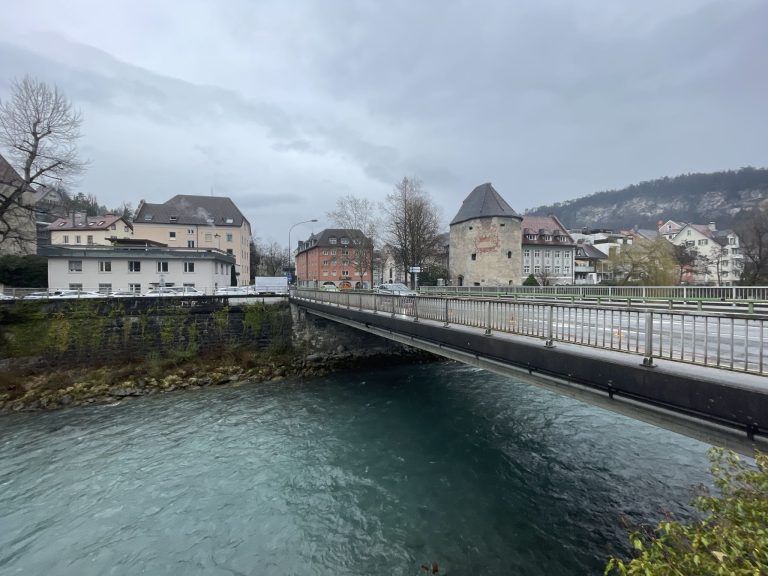 Montfortbrücke neu, Hochwasserschutz Feldkirch