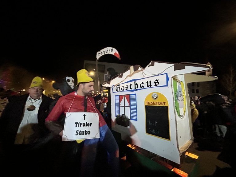 Schaaner Ried fahren 2025, Fasching, Nachtumzug