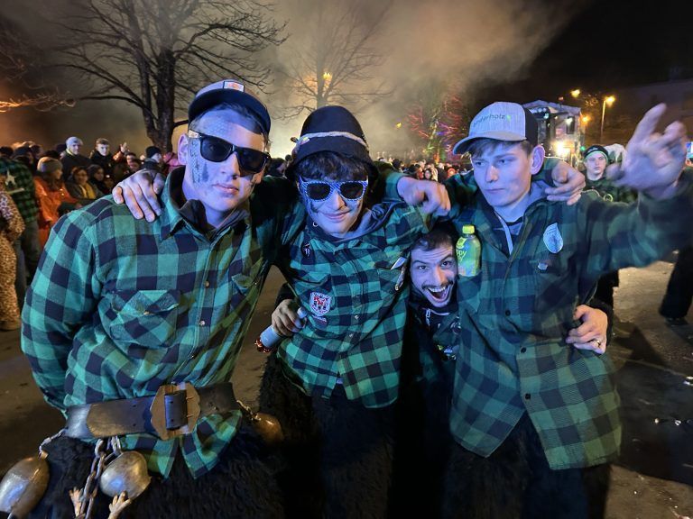Schaaner Ried fahren 2025, Fasching, Nachtumzug