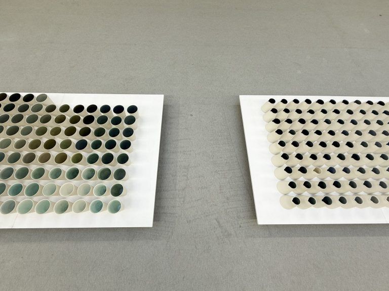 Lena Kaapkes Werk - Wasser zum Trinken im Dachgeschoß