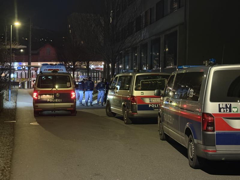 Zwei Verletzte durch Attacke mit Teppichmesser