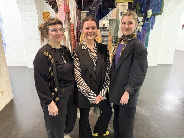 Natalie Zielke, Ellen Wulff und Felicitas Pfister präsentieren Textile Positionen