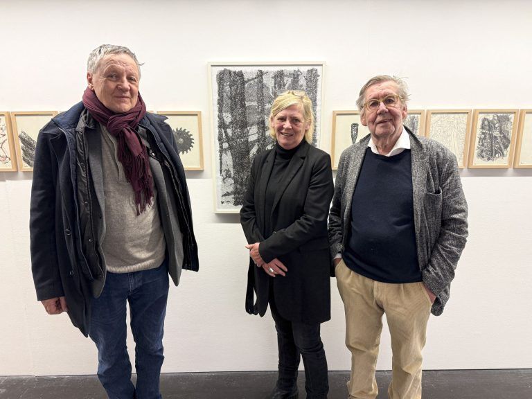 Präsentierten eindrucksvoll Inseln im See: Peter Hauenschild, Andrea Romagna-Miessgang und Gottfried Bechtold