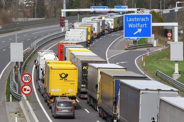 Stau Rheintalautobahn