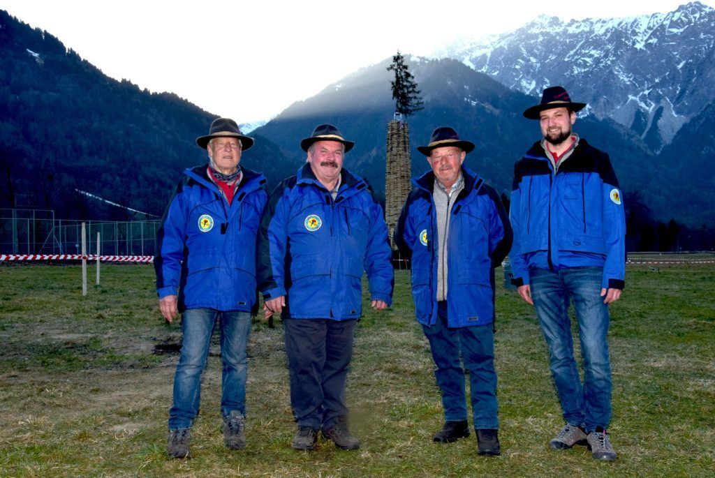 Zweitausend Funkenfans kamen nach Gantschier