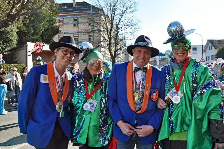 Schottar feierten großen Jubiläumsumzug: Auch für die Partypeople aus Lauterach gab es einen Jubiläumsorden.