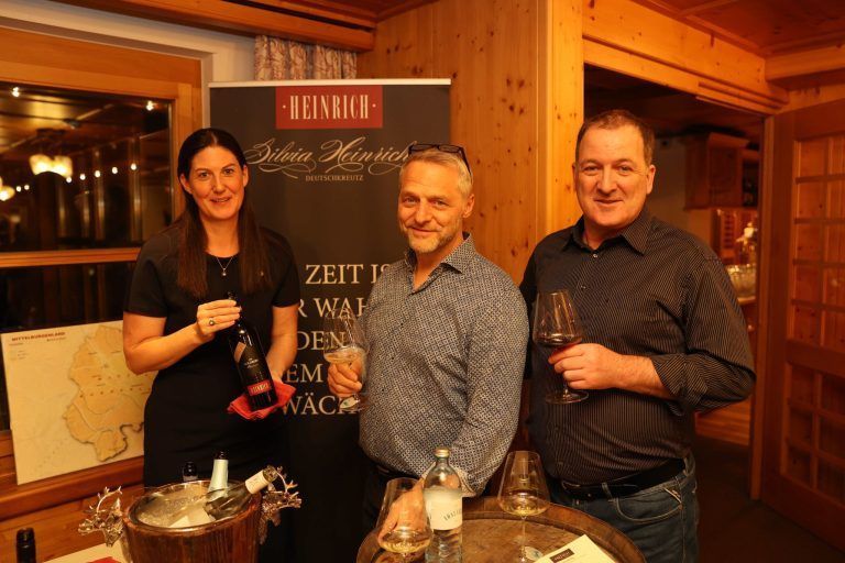 Schlemmerfestival zumn Saisonschluß: Sibylle Kleboth, Walter Bitschinger und Martin Tschabrun.
