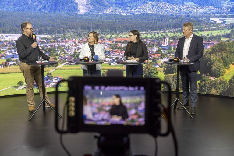 Wahldiskussion in Nenzing: Neue Ära mit Hoffnung auf Tempo 30, Dorfbar und Kultur