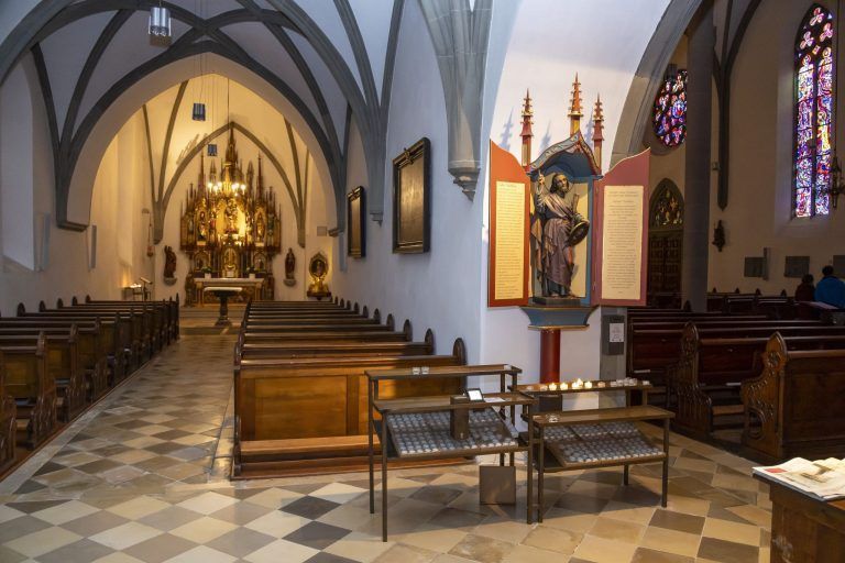 "Ein Zeichen des Friedens und der Zuversicht" - Im Feldkircher Dom gibt es jetzt einen digitalen Opferstock