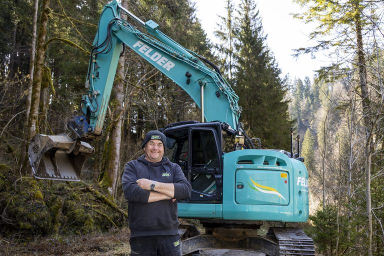 Stahl, Steine und Beton: Die Bauarbeiten auf dem Achtalweg haben begonnen