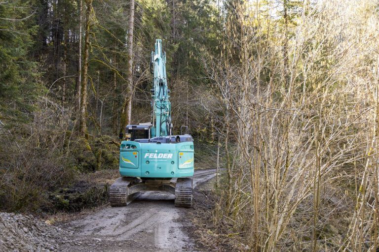 Stahl, Steine und Beton: Die Bauarbeiten auf dem Achtalweg haben begonnen
