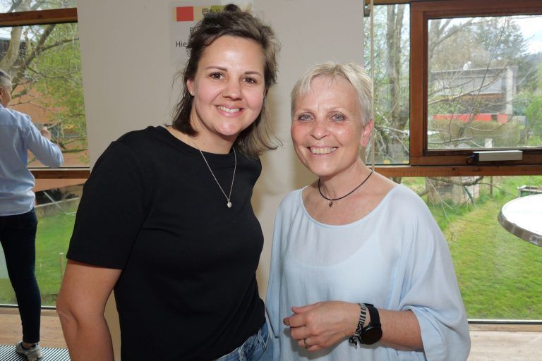 Bibliotheksleitung Margit Brunner Gohm und Stellvertreterin Petra Marte.
