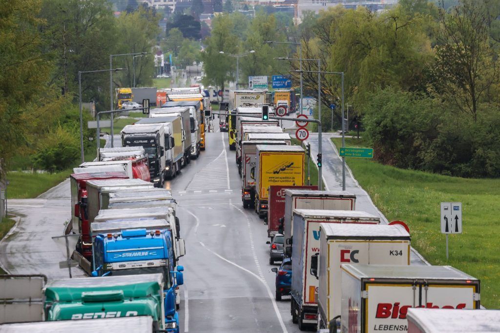 Leserbrief: LKW-Chaos