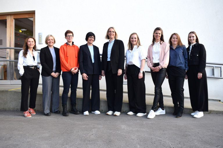 Bewährtes Team in Langenegg bestätigt: Frauenpower in der Langenegger Gemeindepolitik.