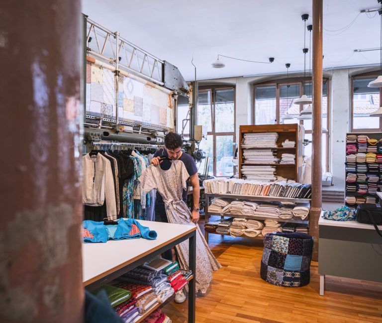 Fashion Pop up Claus Tyler Hofer Hecht Stickerei