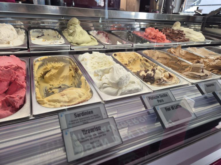 Die Eisprinza, Eiscafé, Eisdiele, Eis