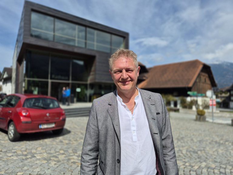 Nenzing, neuer Bürgermeister Michael Hartmann, Ortszentrum