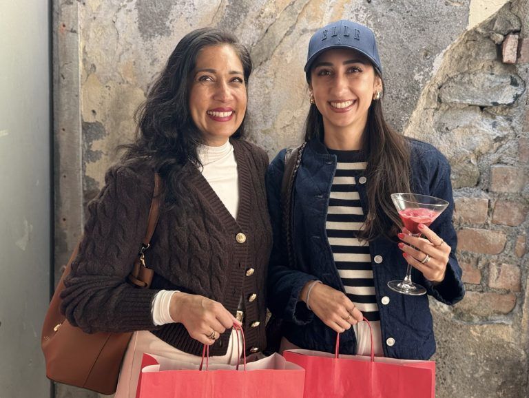 Nachhaltiger Luxus : Bushra Rehman mit Tochter Jasmin.