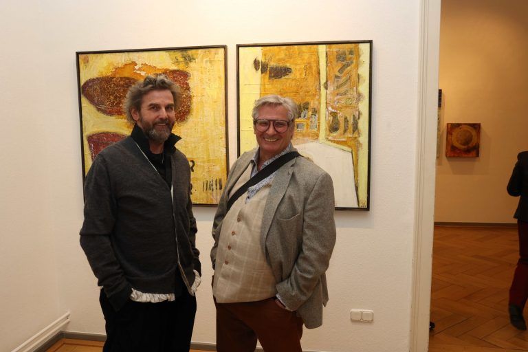 Schwerere Kost bei Gfader-Vernissage: Hünstler Hermann Nachbaur und Wolfgang Blenk.