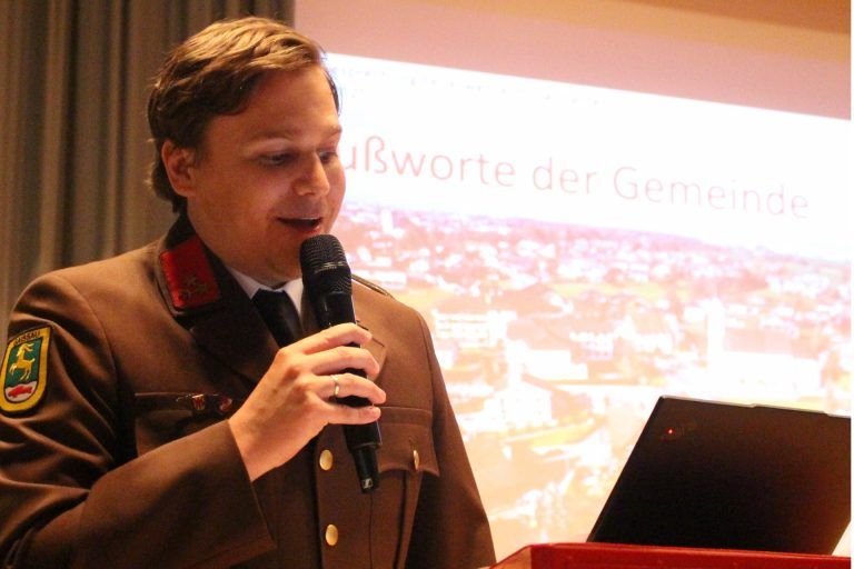 „Feuriges Jahr“ für Wehren im Bezirk Bregenz: Kommandant Christoph Vonach von der vor 101 Jahren gegründeten Gaißauer Wehr: „Wir freuen uns, in Gaißau Gastgeber für diese Veranstaltung sein zu dürfen.“