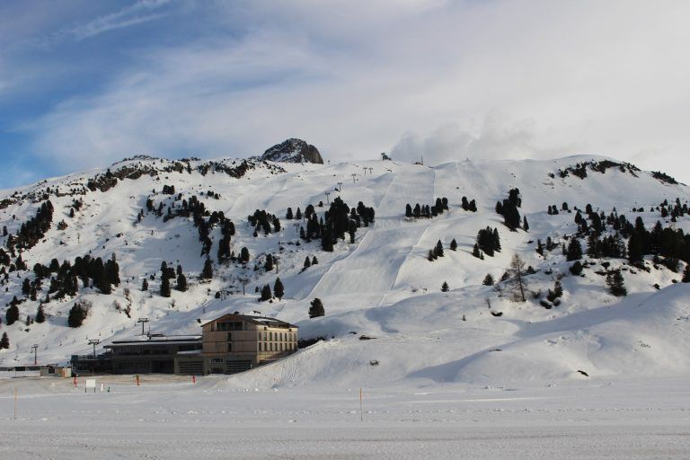 Ganz in Weiß und ohne jeden braunen Fleck: der „Klassiker des Frühjahrsskilaufs“, der Salober am ersten April-Wochenende.