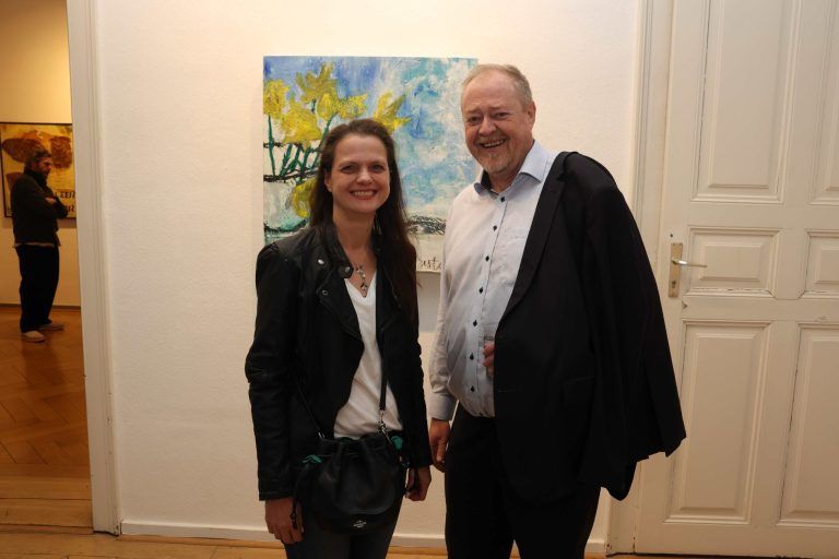 Schwerere Kost bei Gfader-Vernissage: Barbara und Helmut Draxler.