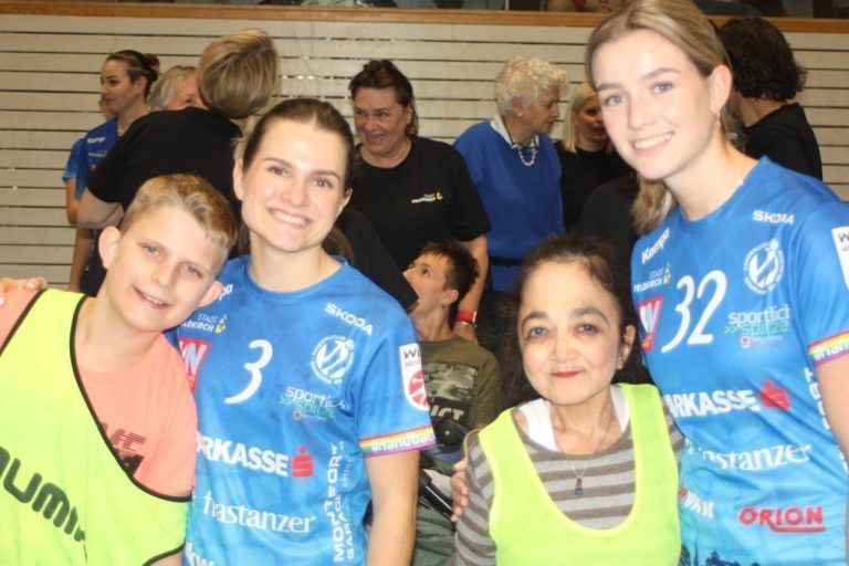 Handball und Herz: Wie Feldkirch Gutes tut: Alle Kids vom Schulheim Mäder hatten großen Spaß.