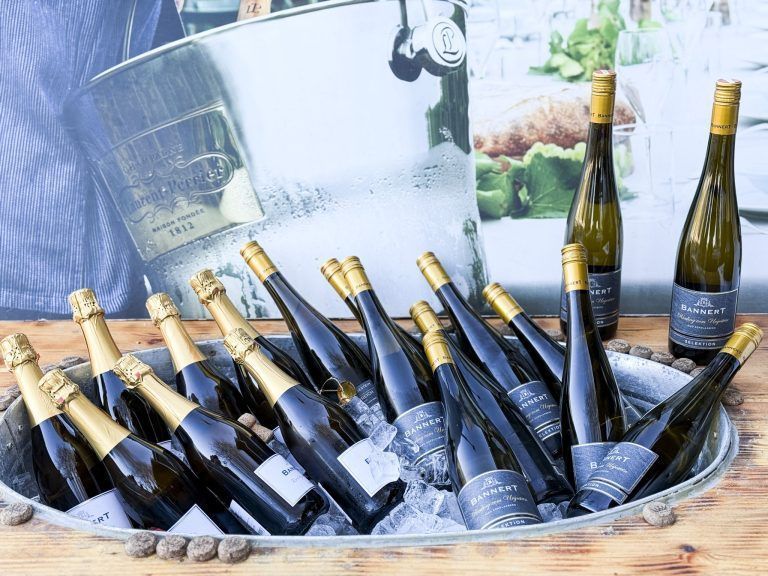 Gut gekühlt bei Weißwein paßt immer