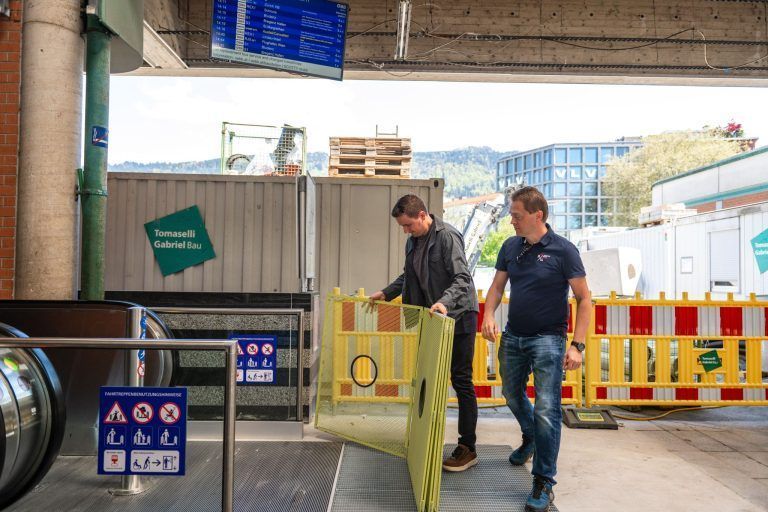 Neue Rolltreppe am Bahnhof Bregenz eröffnet