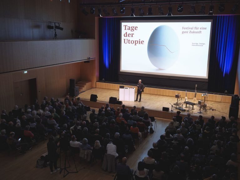 Tage der Utopie