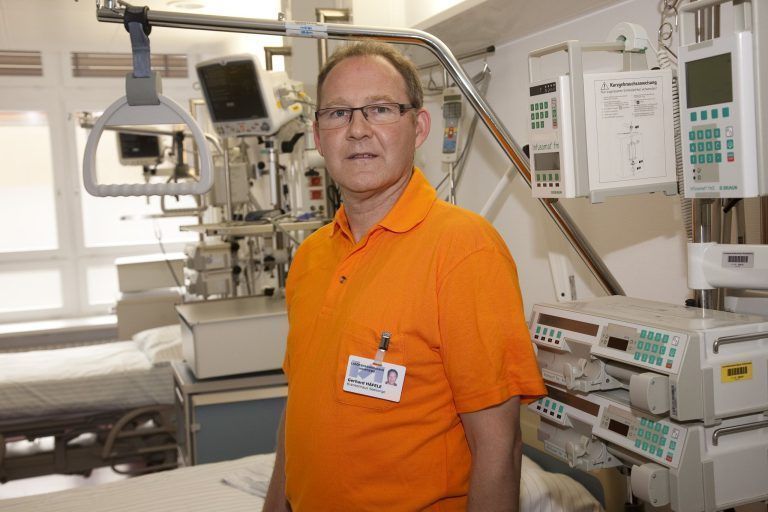 Folder Berufspastoral, Gerhard Haefele, Krankenhausseelsorger, LKH Hohenems