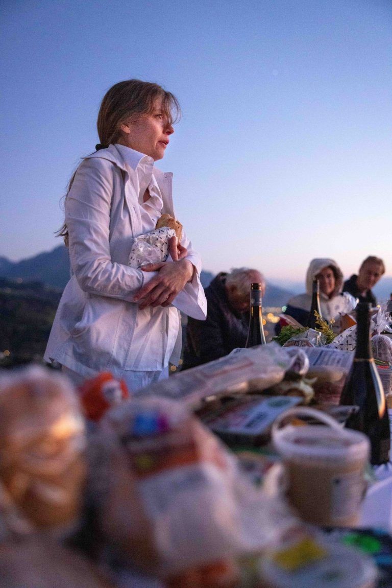 „Geschwister – Eine Utopie des Miteinander“.