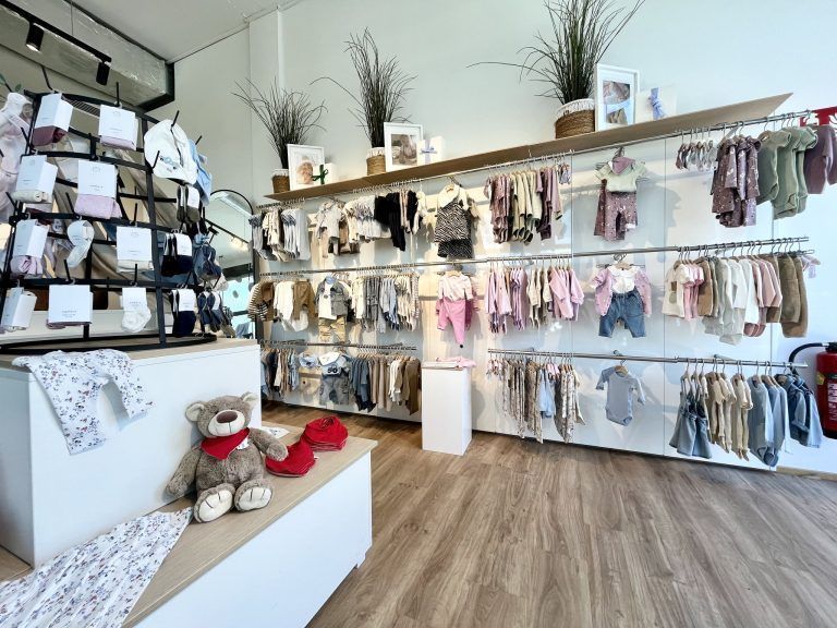 Neueröffnung „Glühwürmchen“ am Garnmarkt in Götzis