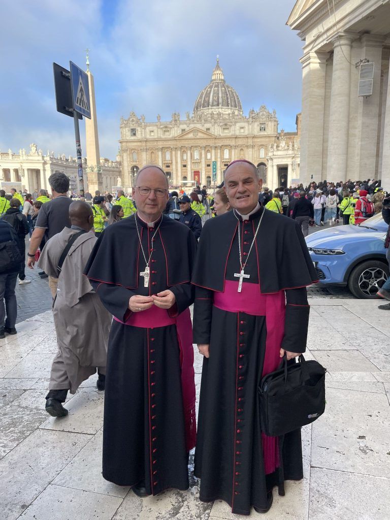 Benno Elbs Bestattung Papst