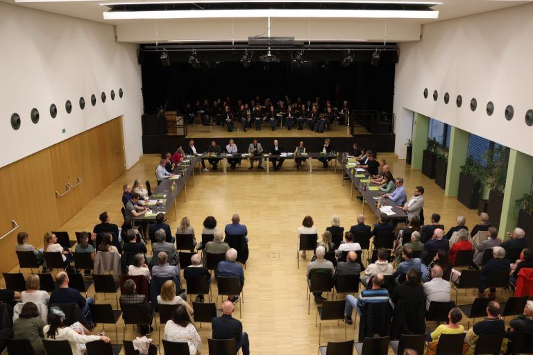 Die konstituierende Sitzung der Koblacher Gemeindevertretung am 7. April 2025. - © Gemeinde Koblach