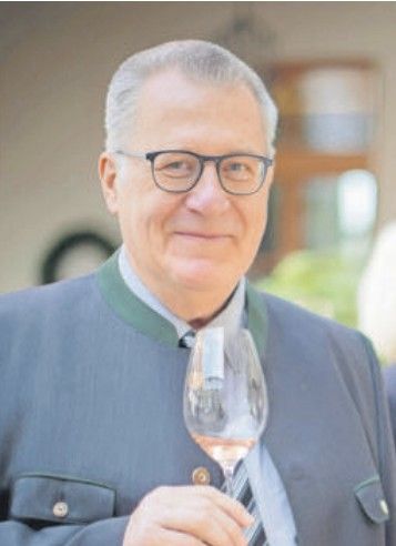 Nachruf auf Heinrich Loibner: Wegbereiter der Digitalisierung