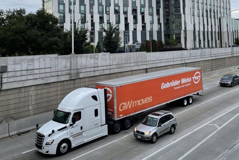 Gebrüder Weiss Truck in Chicago