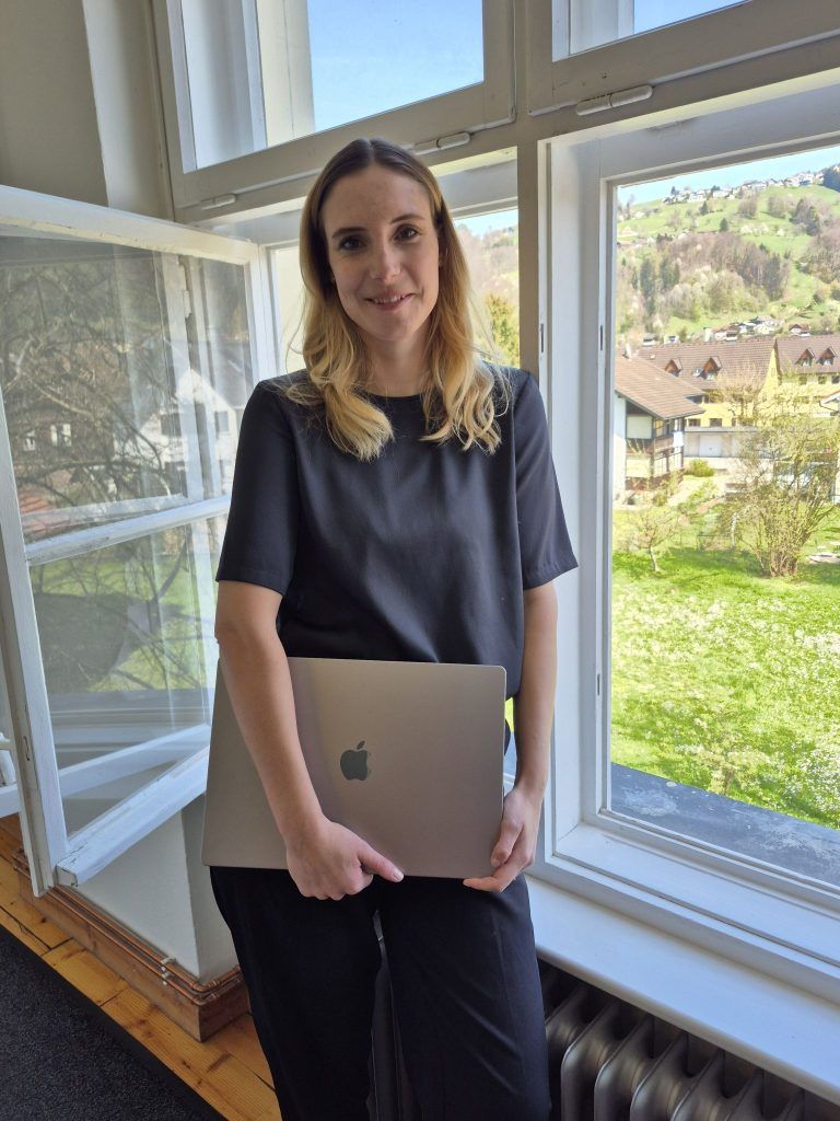 Mit Leidenschaft für schöne Geschichten: Als Kind hat sie Filme gedreht. Jetzt bewegt Lena Bilder, um Geschichten zu erzählen.