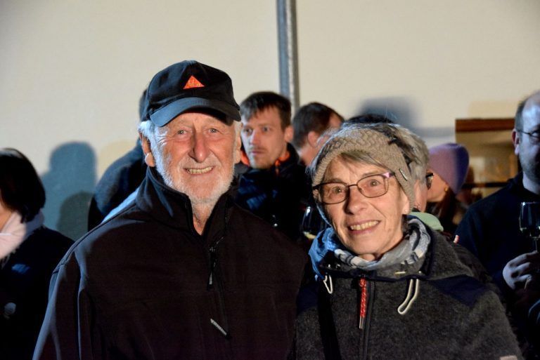 Religiöses Symbol mit Strahlkraft: Pepi und Hiltrud Strasser