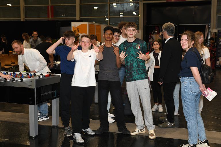 Treffpunkt für Jugend, Kreativität und Austausch: Tanz, Musik und Kunst sorgten für Begeisterung bei den Besucherinnen und Besuchern.