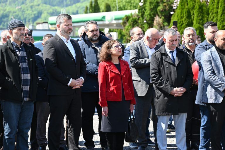 Spatenstich für Moschee Lustenau: Für den Obmann der Lustenauer Atib Hasan Taş (2.v.l.) war dieser Tag sehr emotional.