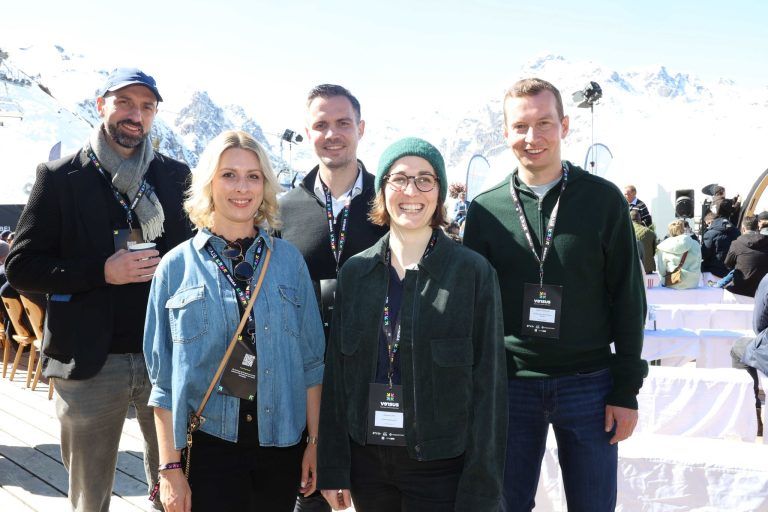 Zusammenarbeit hat allein Zukunft: Rupp Austria-GF Tarek En Nahzar, Kathrin shepherd, Florian Wassl (TOSW), Adriana Collini und Angela Holzknecht (Hirschmann).