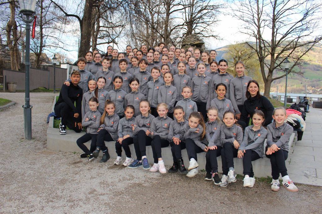 Dance Art School tanzte sich an die Spitze