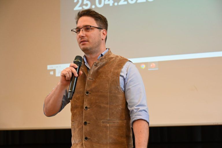 Neue Räumlichkeiten werden gesucht: Obmann Lukas Reihs berichtete über die Arbeit des KPV Klostertal-Arlberg.