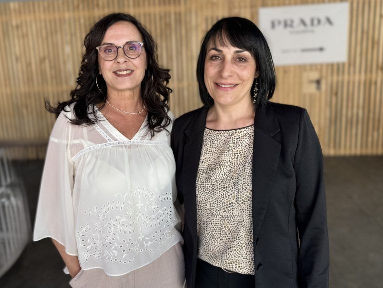 Nachhaltiger Luxus : Pina Weinhandl und Anna Vinci kamen nach Dornbirn.