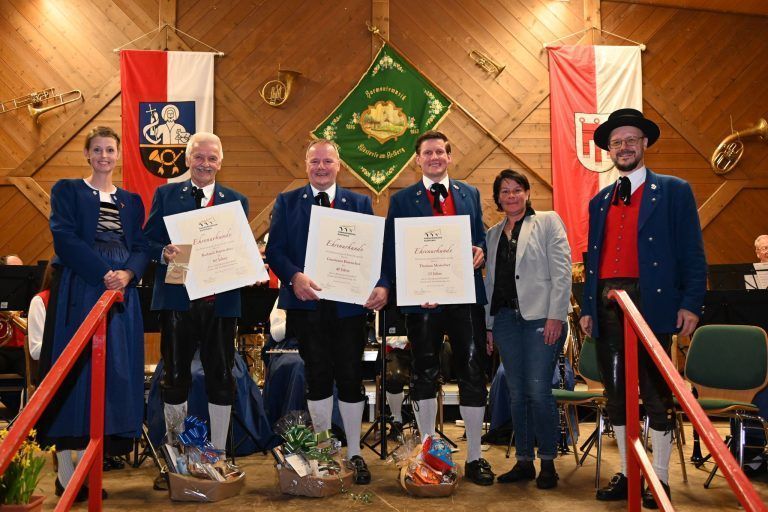 Harmonie, Erfüllung, Erfolg und Balance: Roland Burtscher, Guntram Burtscher und Thomas Morscher jun. wurden geehrt.