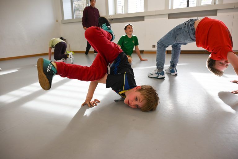 Von Breaking und anderen coolen Moves: Jakob tanzt schon seit drei Jahren und ist begeisterter Breaker.